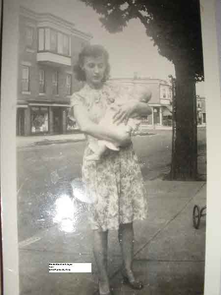 Rhoda & Joyce Wood 1947